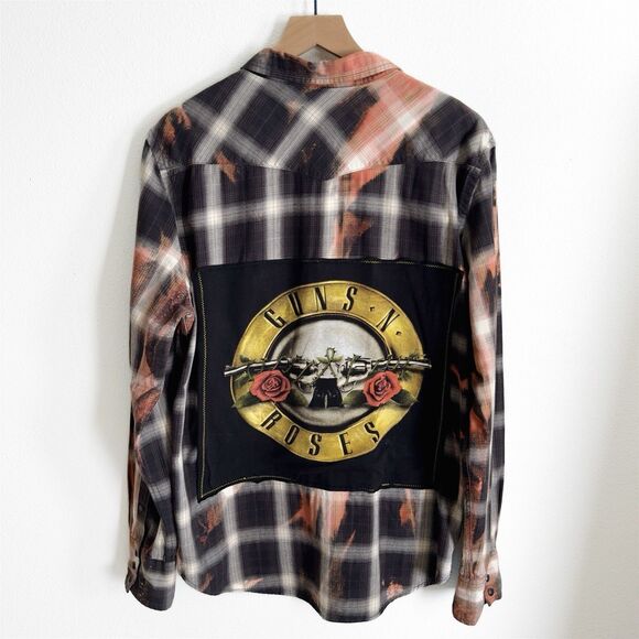 American Eagle Shirt Mens Large Guns N Roses Button Up Pearl Snap Grunge Rock - Picture 1 of 16